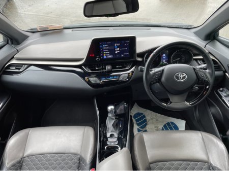 2023 Toyota C-HR - thumbnail 8