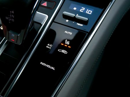 2023 Porsche Panamera - thumbnail 29