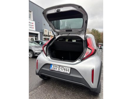 2022 Toyota Aygo - thumbnail 26