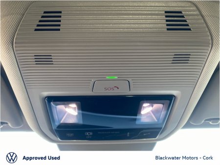 2024 Volkswagen Golf 1.5TSI 150BHP 5DR STYLE WITH AREA VIEW CAMERA & REAR ASSIST *WAS €40,250 NOW €33,995* €31,995 thumbnail