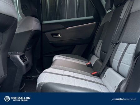 2025 Opel Grandland GS PureTech 136 MHEV €37,950 thumbnail