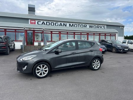 2019 Ford Fiesta - photo 2