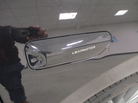 2025 Leapmotor C10 EREV 28.4kWh Design €45,950 thumbnail