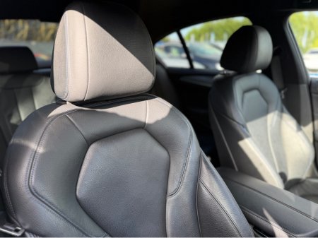 2018 BMW 5 Series - thumbnail 13