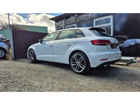 2017 Audi A3 - thumbnail 5