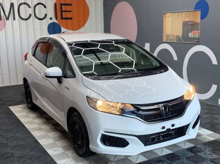 2019 Honda Fit €13950 2019 Honda Fit 1.5 Hybrid / Cruise Control / Honda Fit Automatic