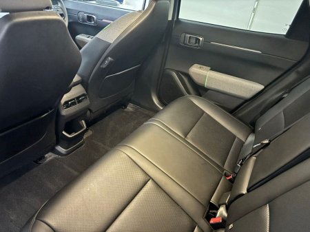 2025 Kia EV4 EV4 5 HB EARTH K3 LR 5DR AUTO €43,995 thumbnail