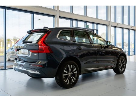 2023 Volvo XC60 - thumbnail 10