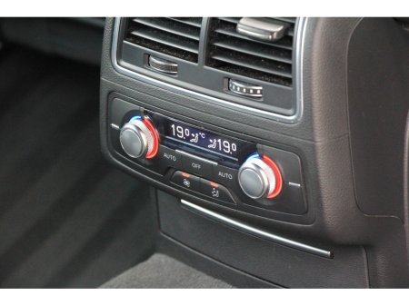 2016 Audi RS6 - thumbnail 30