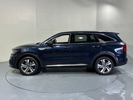 2023 Kia Sorento K3 Plug In Hybrid 4x4 7 Seater €46,800 thumbnail