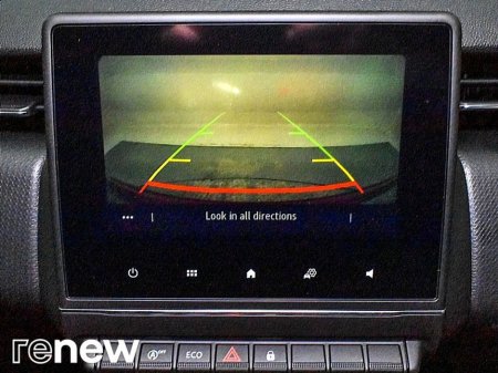 2021 Renault Clio - thumbnail 26