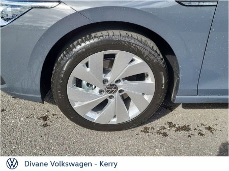 2026 Volkswagen Golf STYLE 1.5TSI PETROL 130BHP €38,800 thumbnail