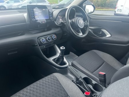 2023 Toyota Yaris 1.0 LUNA 4DR €20,950 thumbnail