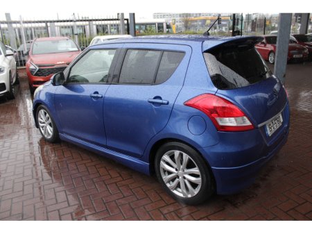 2015 Suzuki Swift - thumbnail 6