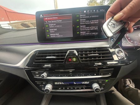 2020 BMW 5 Series  €32,850 thumbnail