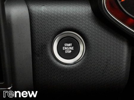 2021 Renault Clio Iconic TCe 100 MY19 thumbnail