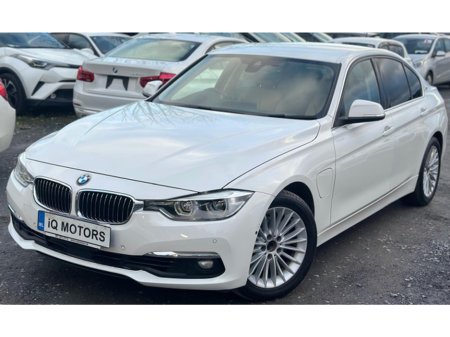 2016 BMW 3 Series - thumbnail 1