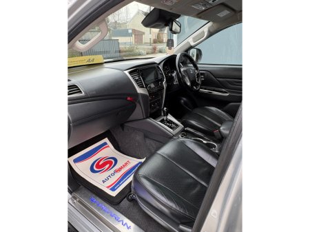 2021 Mitsubishi L200 BARBARIAN DI-D AUTO DCB €25,500