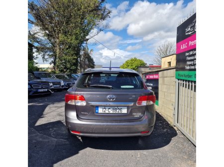 2012 Toyota Avensis - photo 4