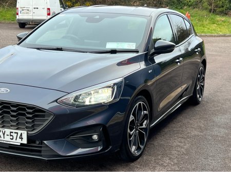 2020 Ford Focus - thumbnail 19