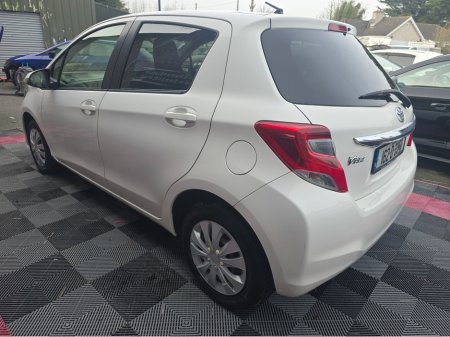 2016 Toyota Yaris KSP130 5DR AUTO €8,950 thumbnail
