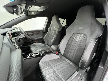 2023 Volkswagen Golf - thumbnail 12