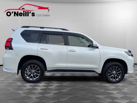 2024 Toyota Landcruiser - thumbnail 3