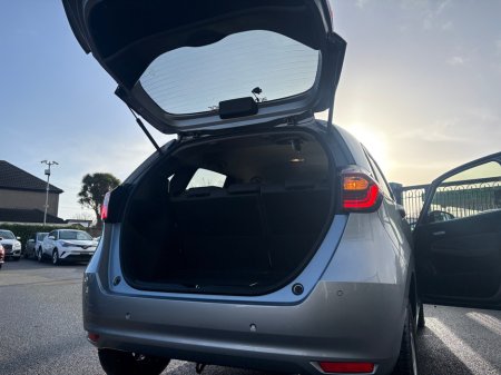 2022 Toyota Sienta 1.5 Petrol Auto €19,950 thumbnail