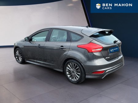 2017 Ford Focus 1.5 TDCi 120PS ST-Line Powershift €13,450 thumbnail