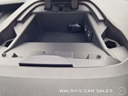 2025 Nissan Townstar SWB PAB VAN 6DR Auto €20,000 thumbnail