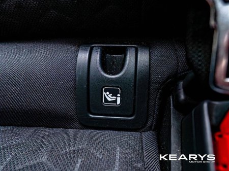 2022 Toyota Yaris Cross - thumbnail 30