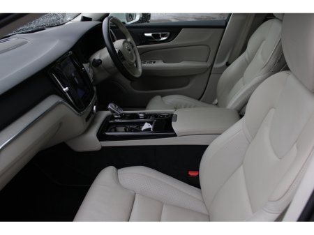 2020 Volvo V60 PHEV T6 340 HP INSCRIPTION 5DR ESTATE AUTO AWD // STUNNING CAR IN MINT CONDITION // VERY RARE CAR // BUY WITH CONFIDENCE AA AND SIMI APPROVED DEALER 2026 // FINANCE ARRANGED // ALL TRADE INS WELCOME €28,950 thumbnail