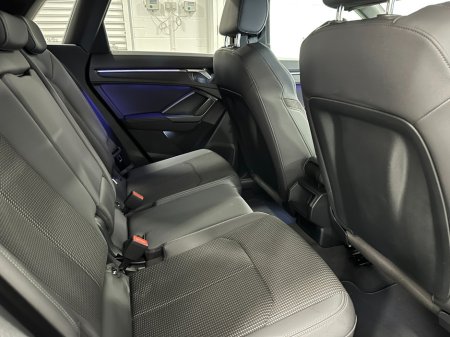 2019 Audi Q3 - thumbnail 36