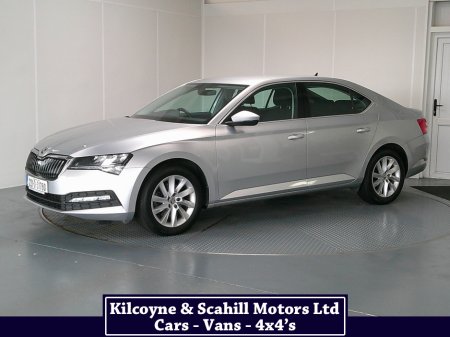 2022 Skoda Superb AMBITION 2.0 TDI 150HP 5DR thumbnail