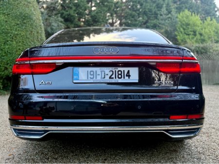 2019 Audi A8 - thumbnail 7