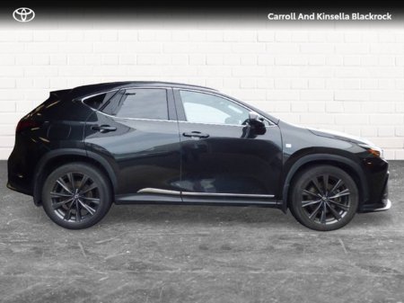 2023 Lexus NX 450 h+ - thumbnail 3