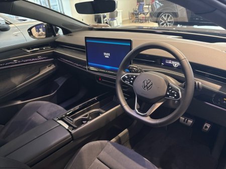 2026 Volkswagen ID.7 Tourer Pro S Plus €61,295 thumbnail