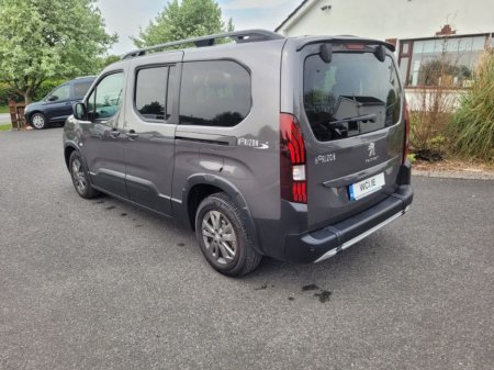 2023 Peugeot Rifter - thumbnail 9