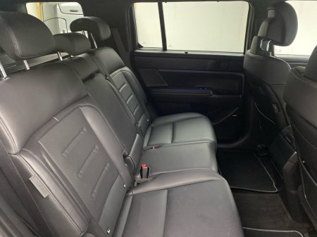 2025 Hyundai Santa Fe - thumbnail 10