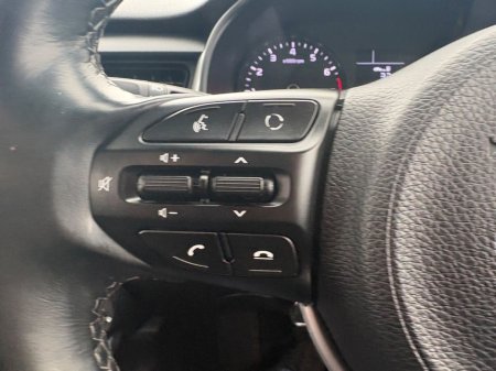 2020 Kia Stonic - thumbnail 15