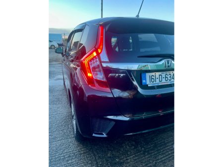 2016 Honda Fit  €9,199 thumbnail