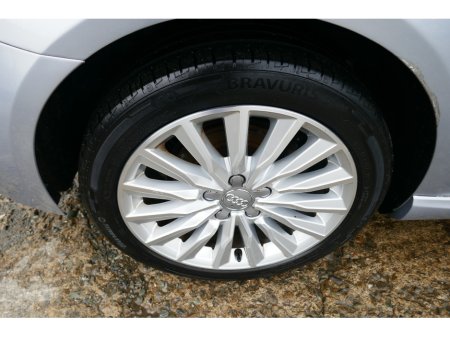 2018 Audi A3 - thumbnail 11