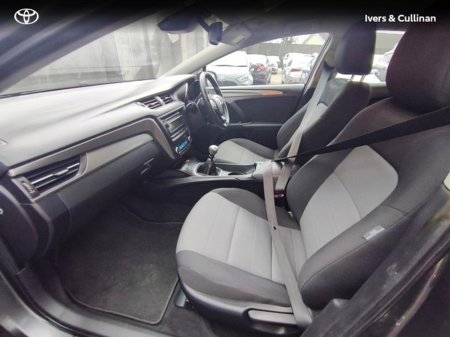 2015 Toyota Avensis - thumbnail 7