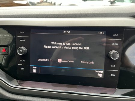 2018 Volkswagen Polo COMFORTLINE AUTOMATIC 1.0 PETROL //REVERSE CAMERA//CARPLAY// €14,950 thumbnail