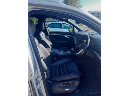 2022 Volkswagen Touareg EHYBRID ELEGANCE 3.0 TSI PHEV 381HP €58,500