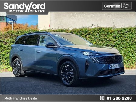 2025 Peugeot 5008 1.2 Hybrid 136bhp E-DCS6 Allure €45,250