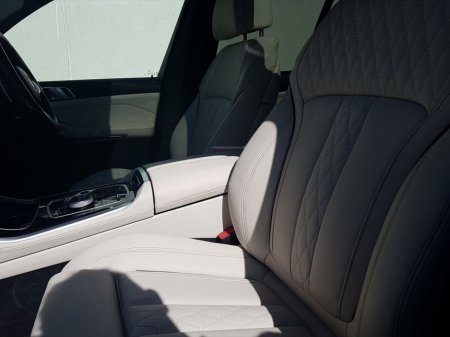 2024 BMW X5 - thumbnail 7