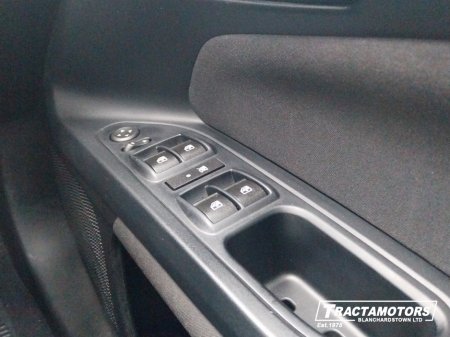 2023 Fiat Tipo - thumbnail 24