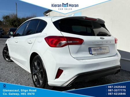 2020 Ford Focus - thumbnail 7