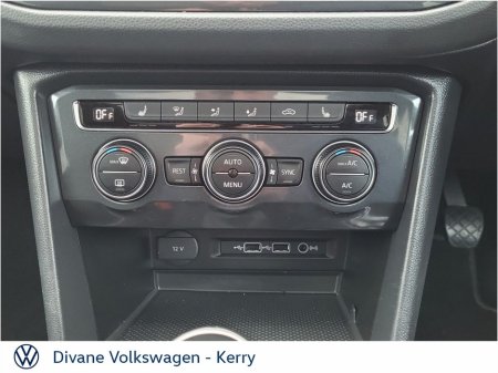 2020 Volkswagen Tiguan - thumbnail 18